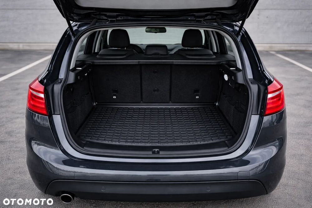 BMW Seria 2 218i - 17