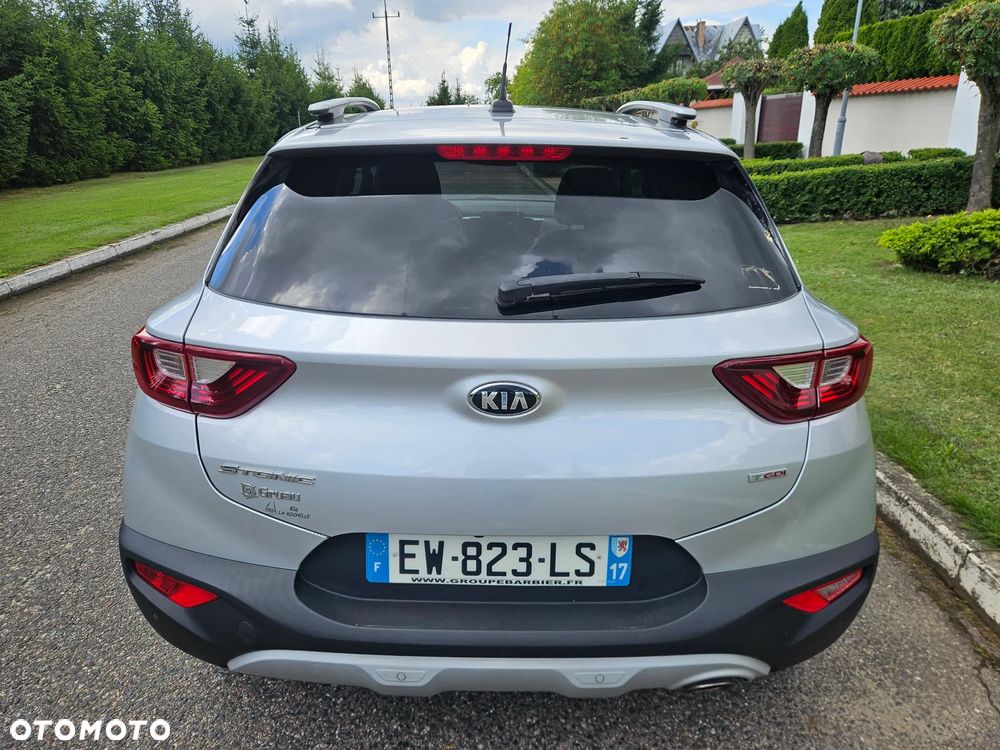 Kia Stonic - 11