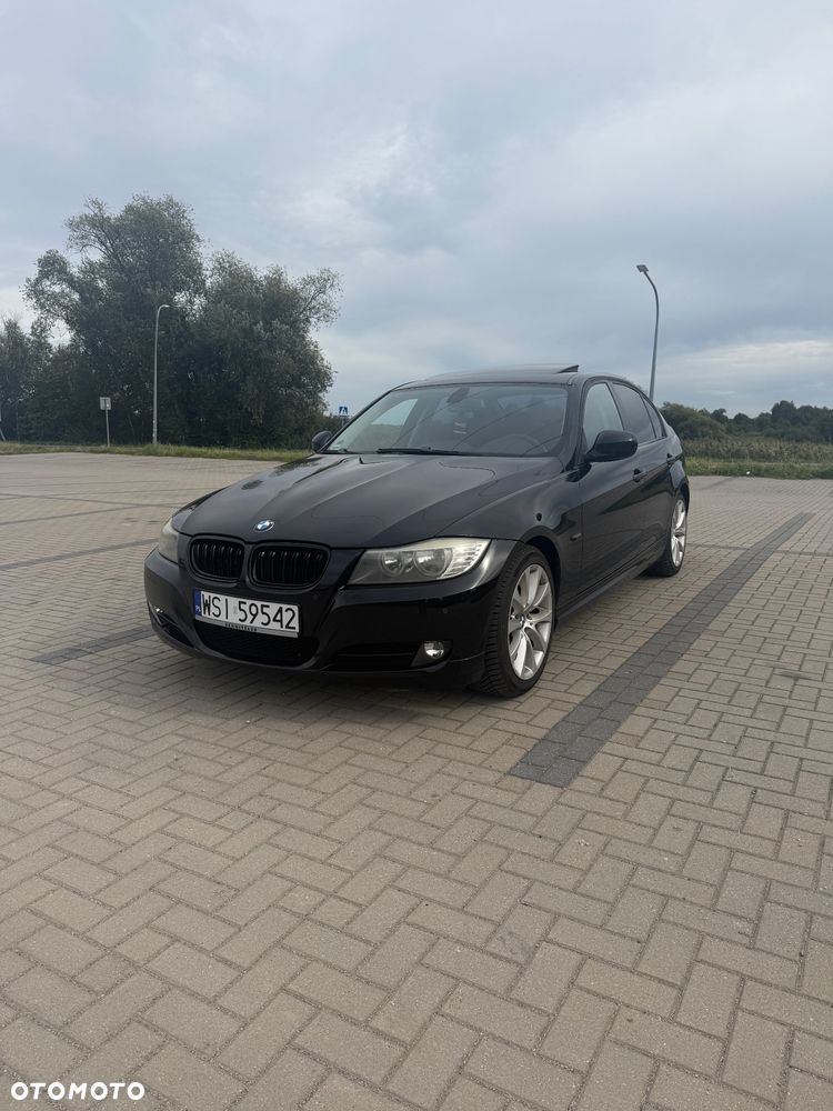 BMW Seria 3 320i - 3