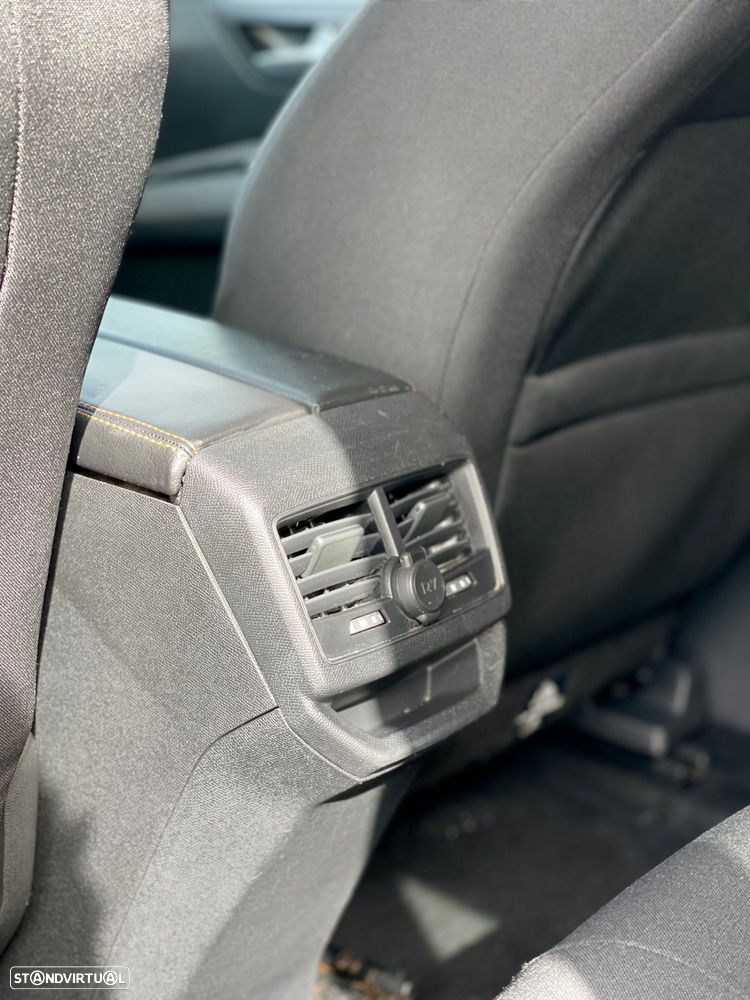 Peugeot 3008 BlueHDi 130 Stop & Start EAT8 Allure - 20