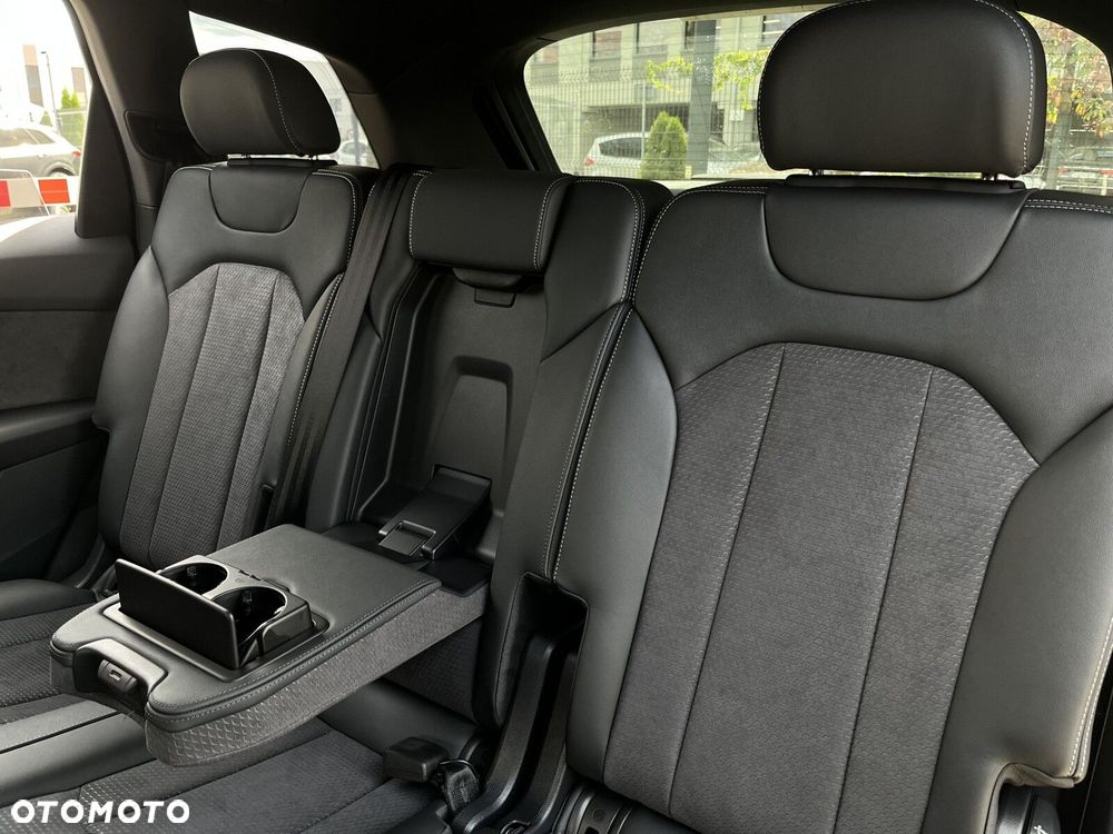 Audi Q7 - 17