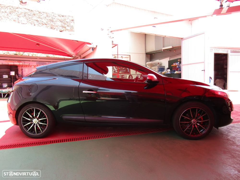 Renault Mégane Coupe Energy dCi 110 FAP Start & Stop GT Line - 8