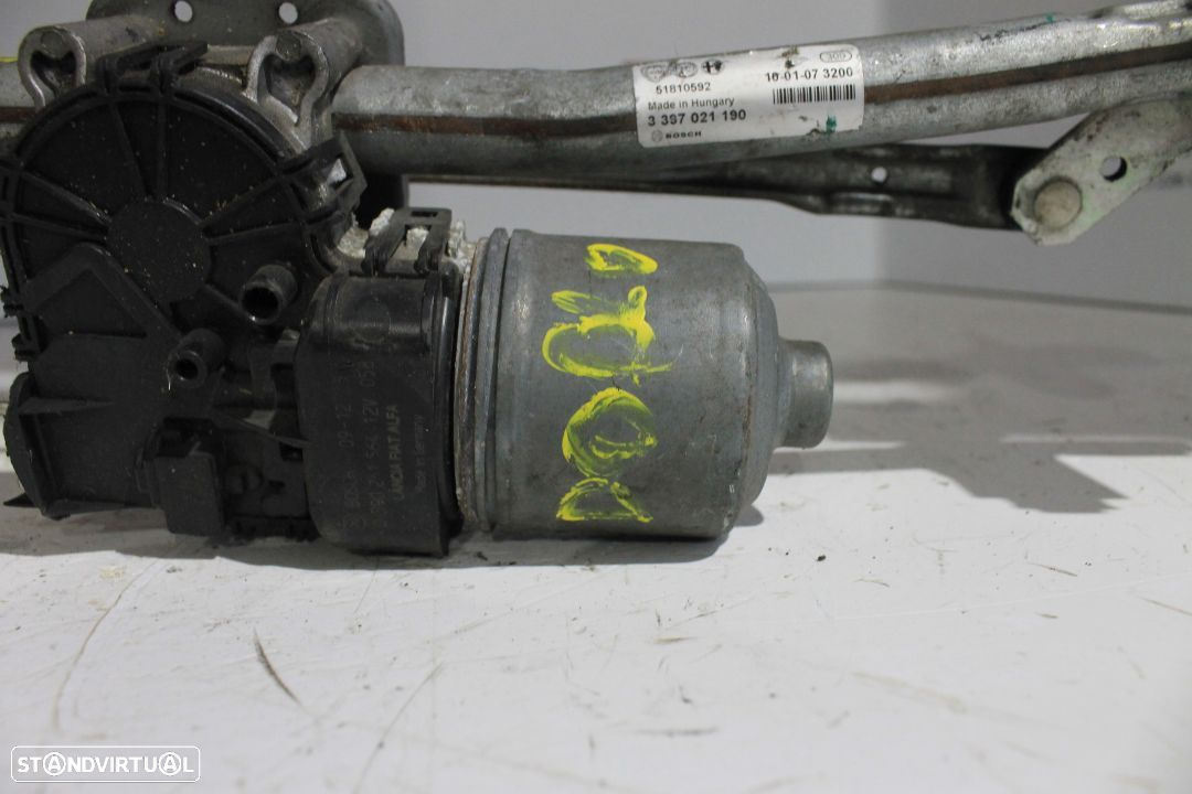 Limpa Para Brisas Fiat Doblo - 4