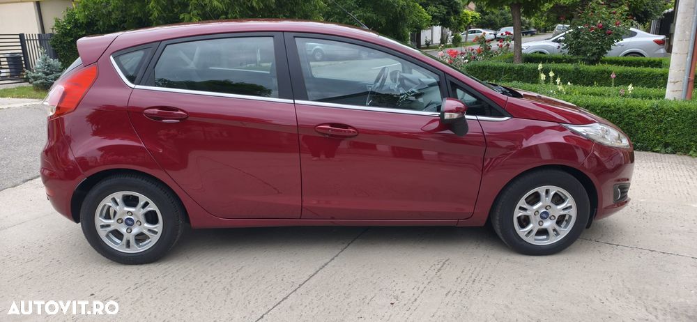 Ford Focus - 10