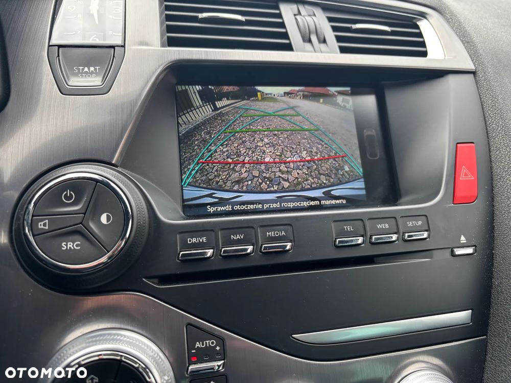 DS Automobiles DS 5 - 12