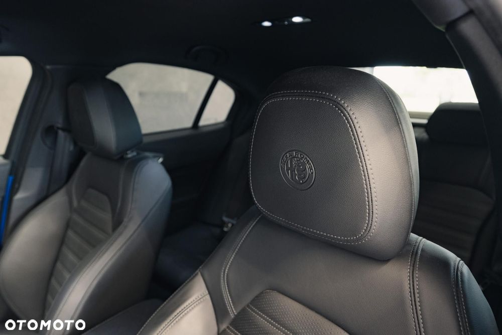 Alfa Romeo Giulia 2.0 Turbo Veloce Q4 - 33
