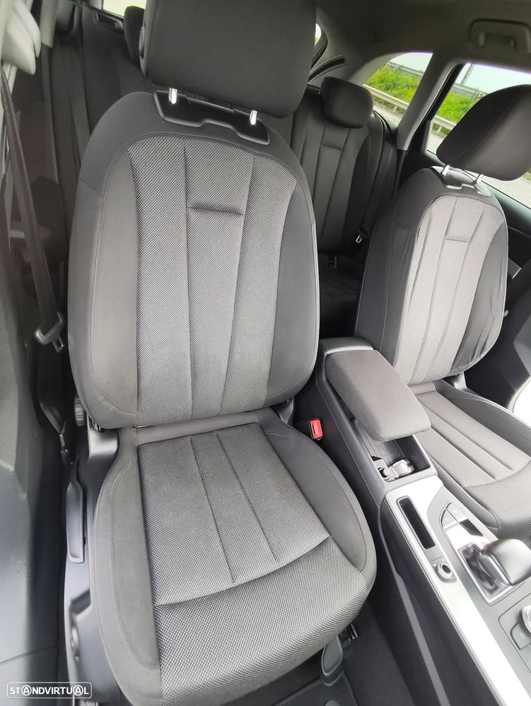 Audi A4 Avant 2.0 TDI quattro Advance S tronic - 10