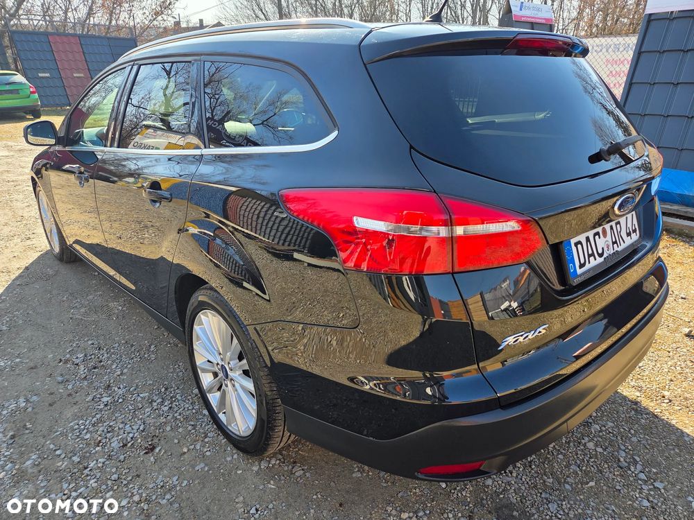 Ford Focus 1.0 EcoBoost Titanium ASS - 4