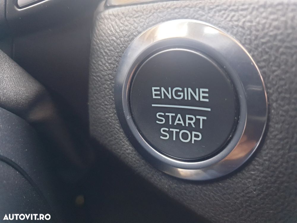 Ford Focus 1.0 EcoBoost Titanium - 30
