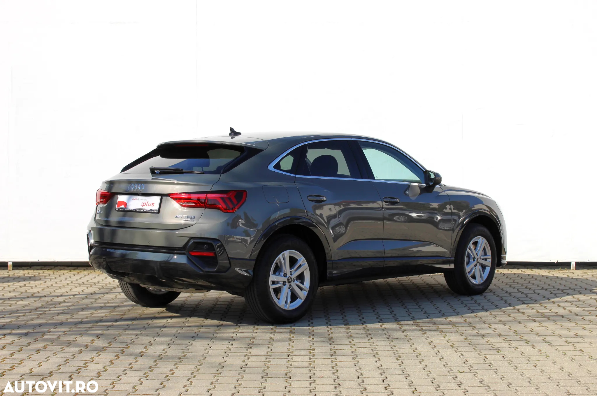 Audi Q3 Sportback 2.0 40 TFSI quattro S tronic Basic - 5