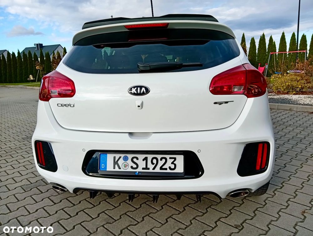 Kia Ceed Cee'd 1.6 T-GDI GT - 11