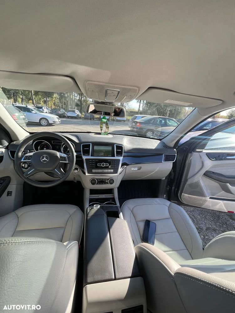 Mercedes-Benz ML 250 BlueTec 4MATIC Aut - 9