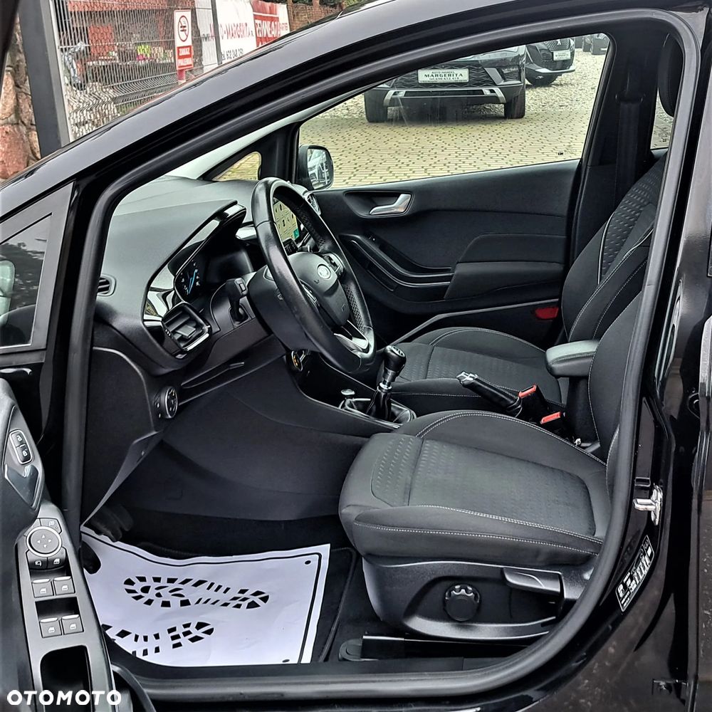 Ford Fiesta 1.5 TDCi Titanium - 18