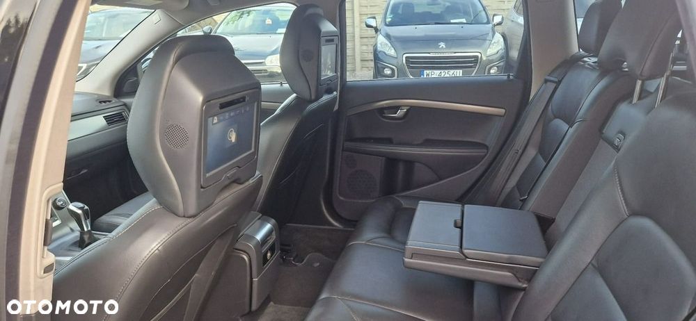 Volvo V70 D2 Drive-E Momentum - 25