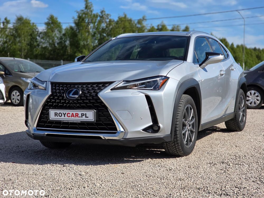 Lexus UX - 34