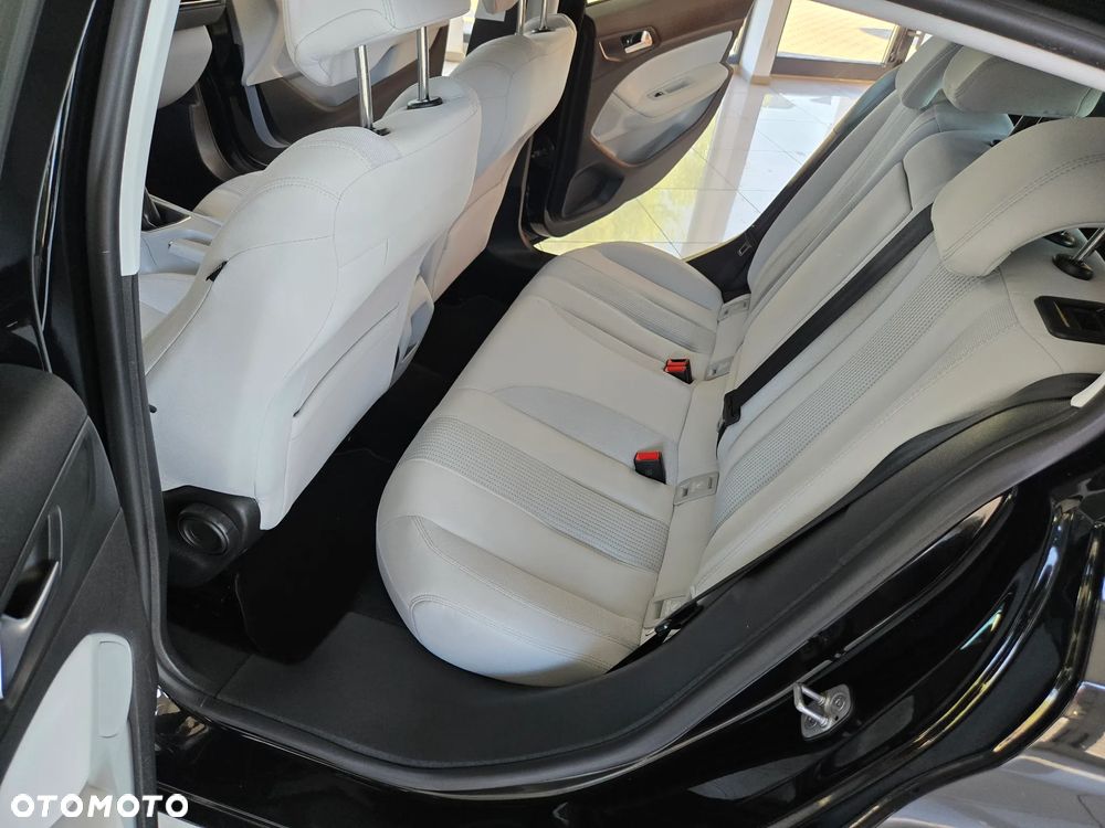 Peugeot 308 - 21
