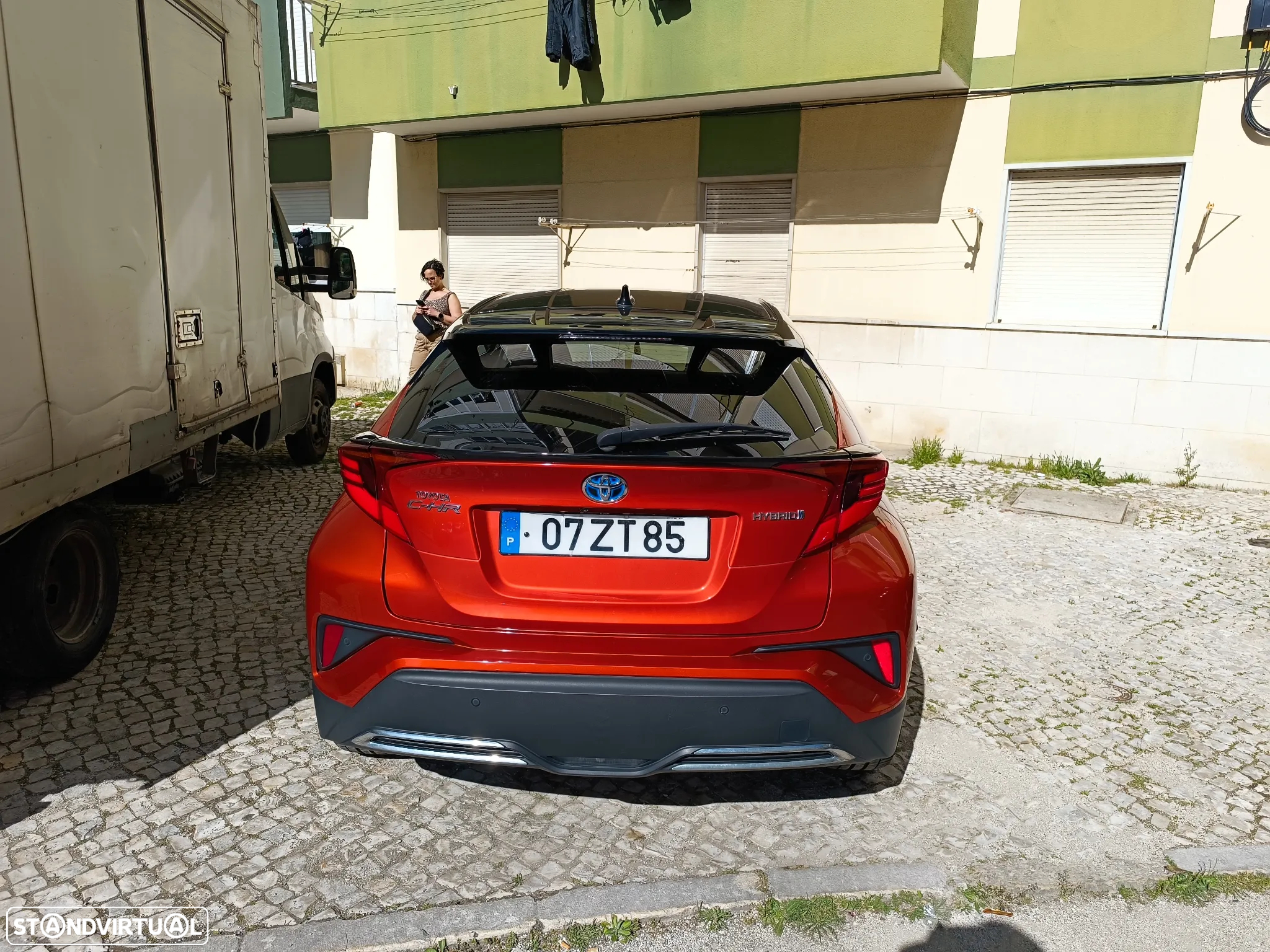 Toyota C-HR 2.0 Hybrid Premier Edition - 4
