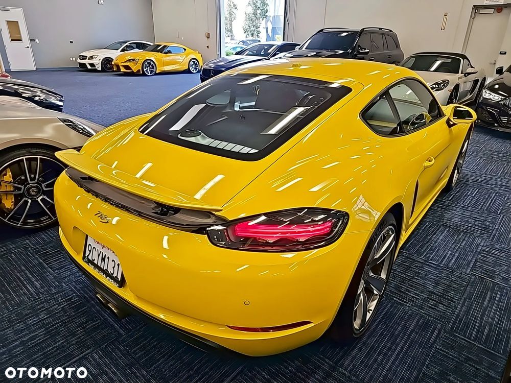 Porsche Cayman - 2