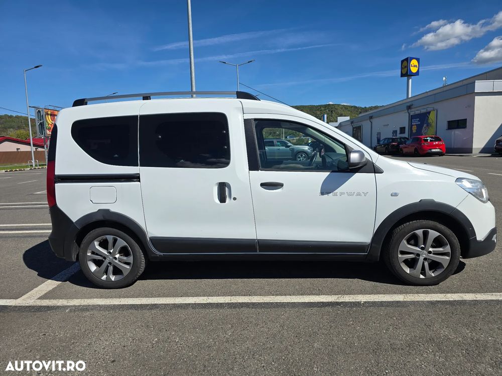 Dacia Dokker dCi 90 Stepway - 1