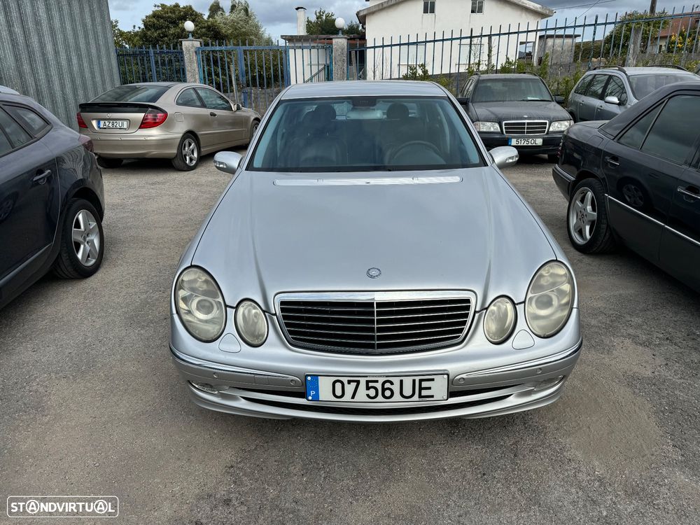 Mercedes-Benz E 220 CDi Avantgarde - 27