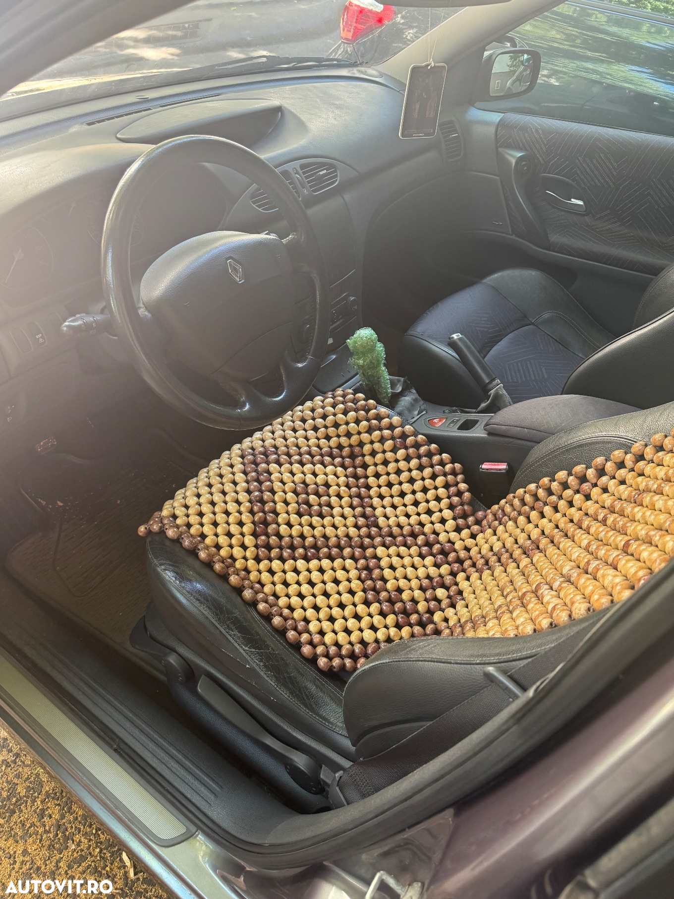 Renault Laguna - 5