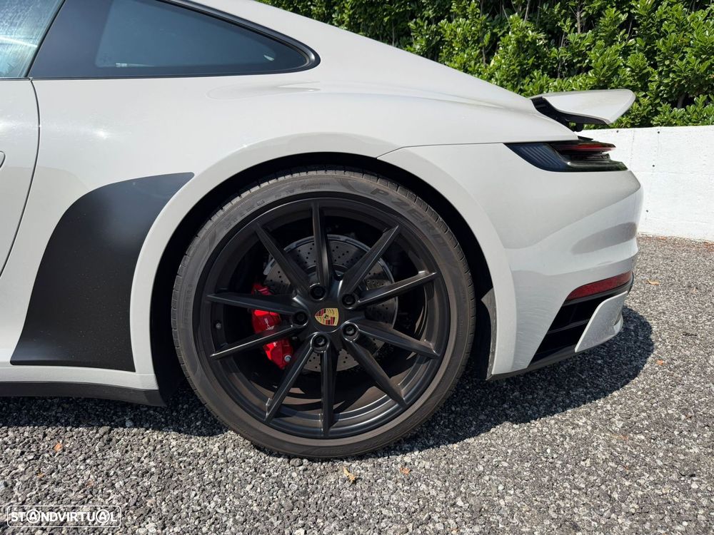 Porsche 911 Série G - 13