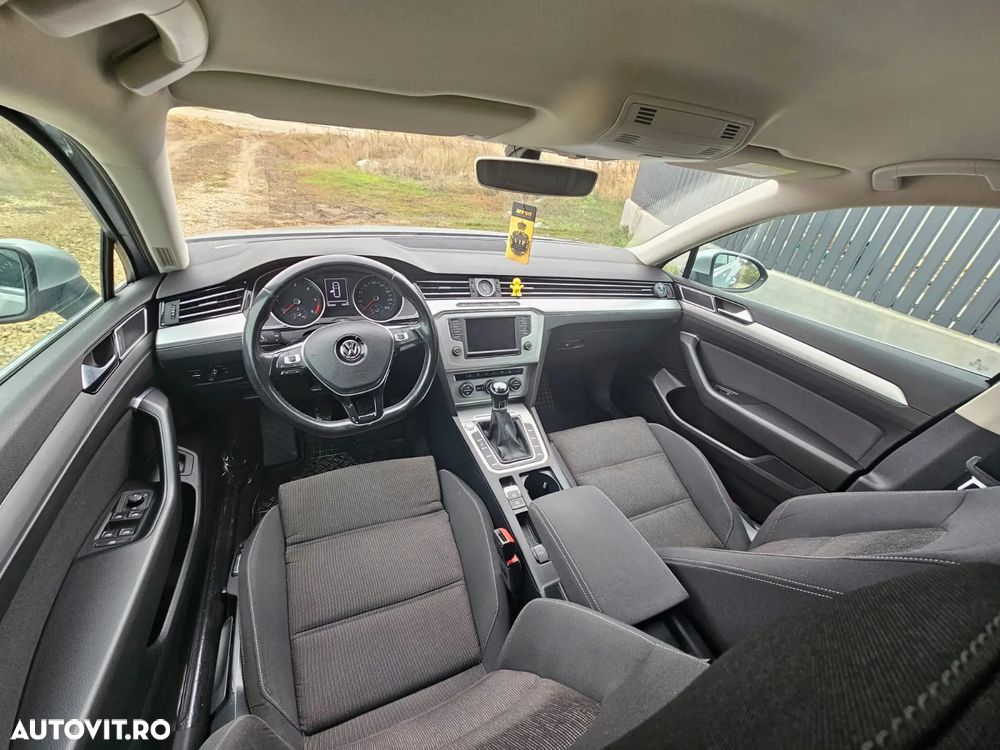 Volkswagen Passat Variant 2.0 TDI (BlueMotion Technology) Comfortline - 2
