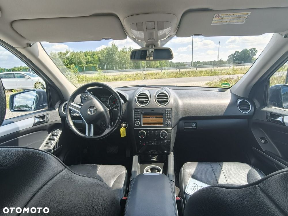 Mercedes-Benz ML - 20