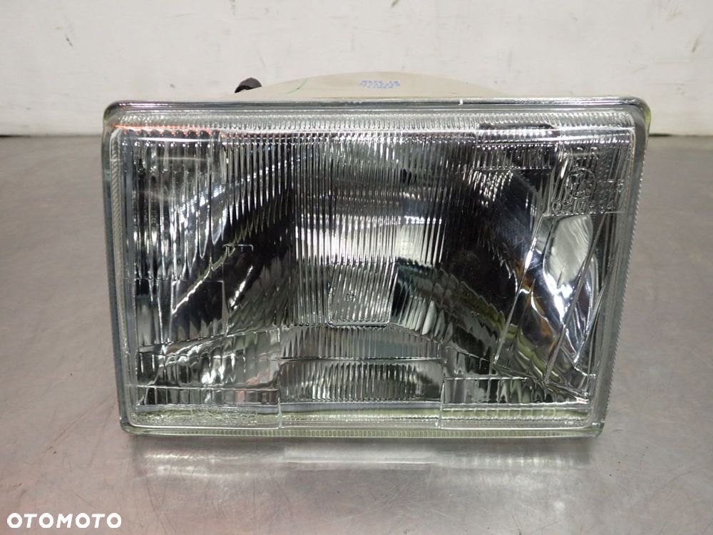 LAMPA LEWA PRZEDNIA JEEP GRAND CHEROKEE I - 1