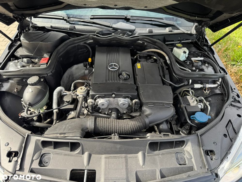 Mercedes-Benz Klasa C 200 7G-TRONIC Avantgarde Edition - 18