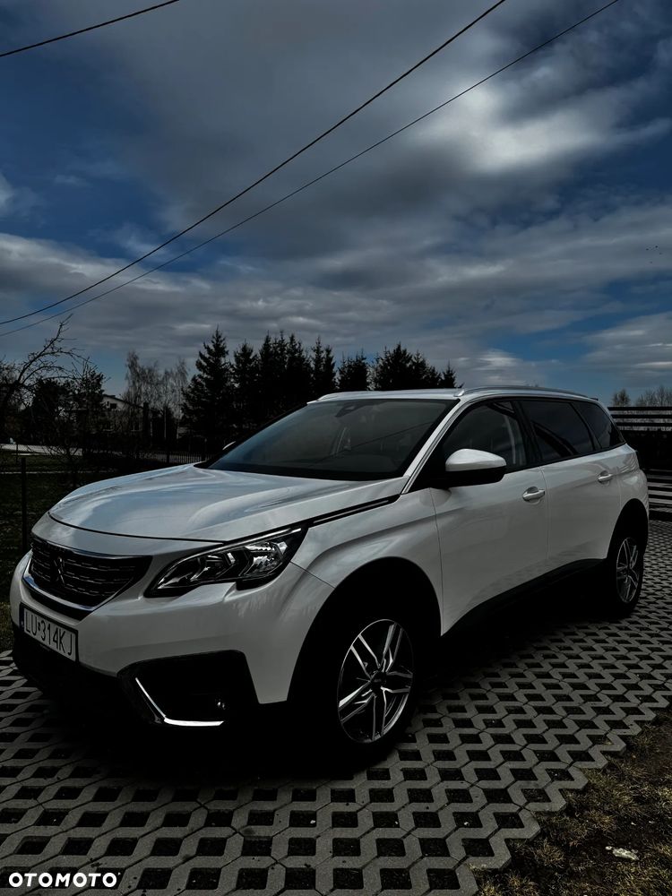 Peugeot 5008 - 1