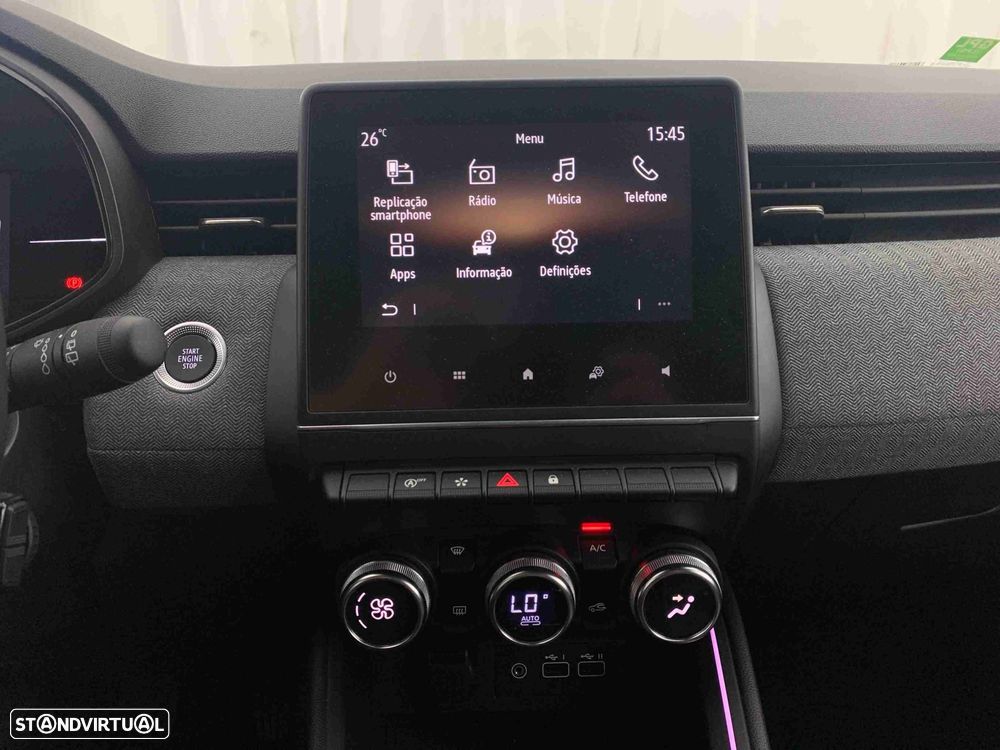 Renault Clio 1.0 TCe Techno Bi-Fuel - 9