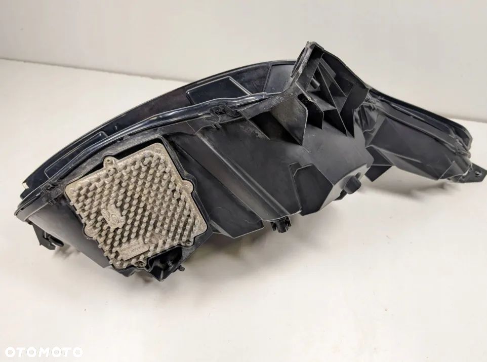 Komplet lamp przednich Range Rover Velar L560 High LR116463 LR116455 - 8