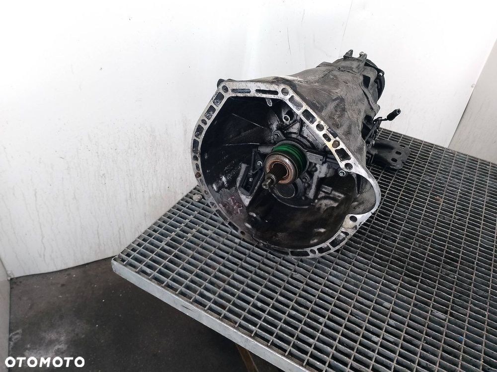 SKRZYNIA BIEGÓW MANUALNA 6 MERCEDES KLASA C W203 2112606800  716.649 2.2 - 3