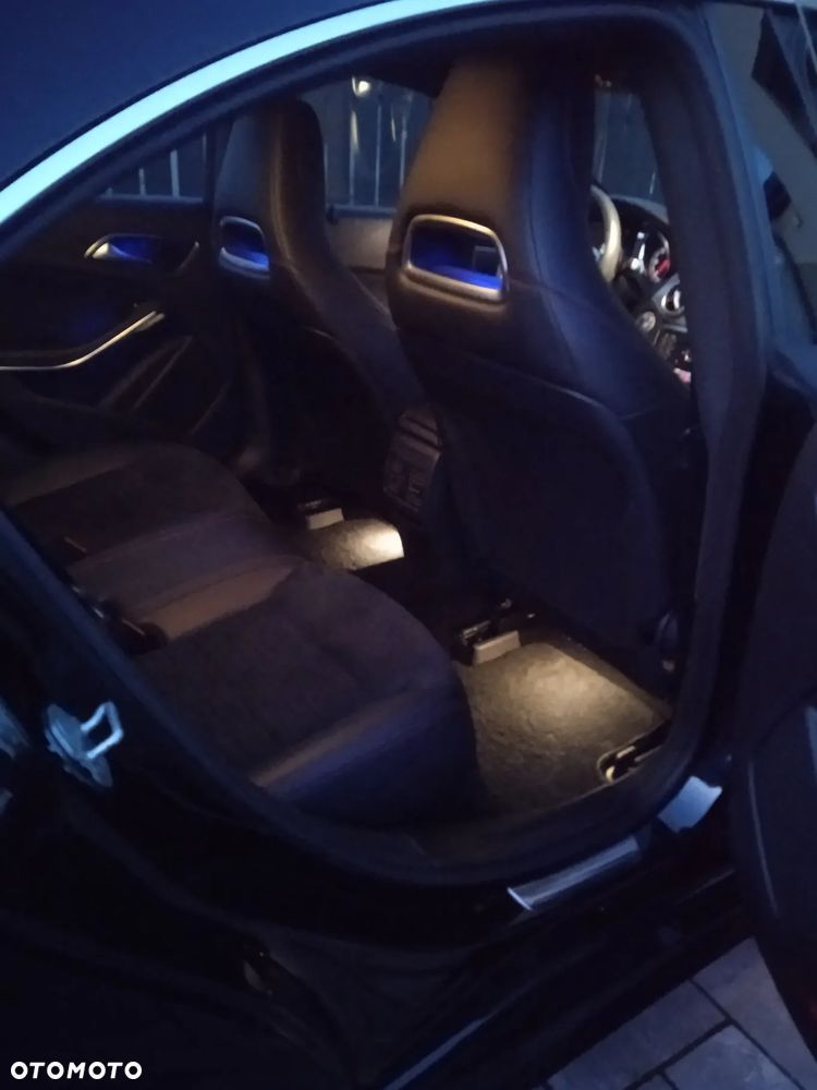 Mercedes-Benz CLA 200 (CDI) d 7G-DCT AMG Line - 12