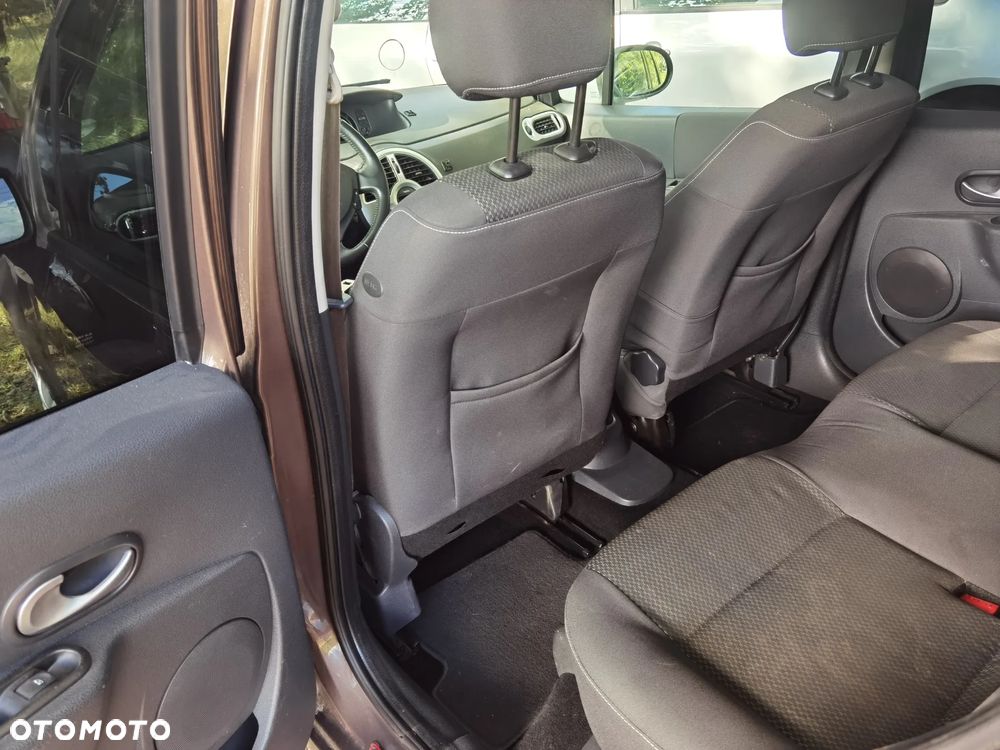 Renault Modus Grand 1.5 dCi FAP Dynamique - 8