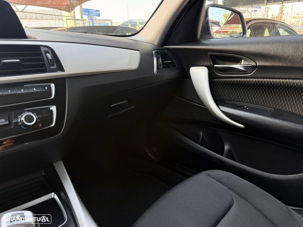 BMW 116 d Advantage Auto - 23