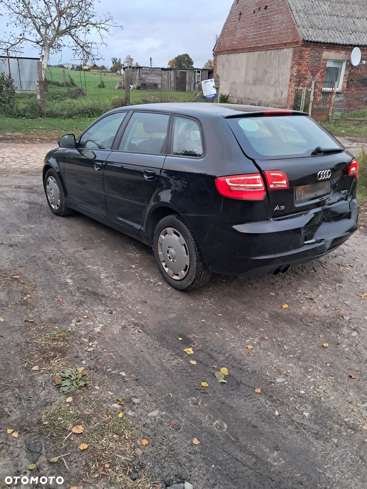 Audi A3 Sportback - 6