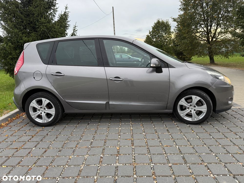 Renault Scenic 2.0 16V 140 CVT Dynamique - 3