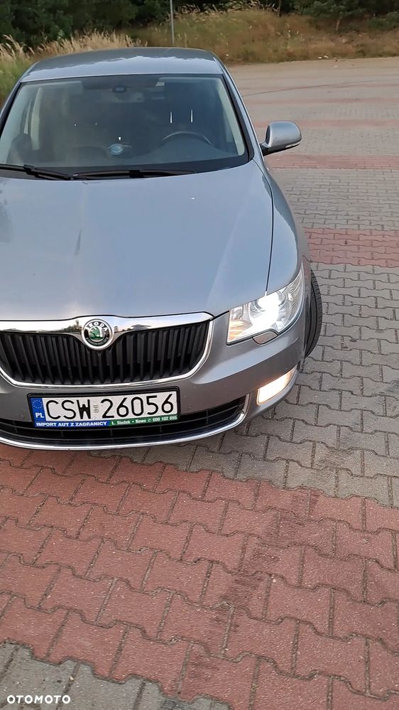 Skoda Superb 1.6 TDI Platinum - 6