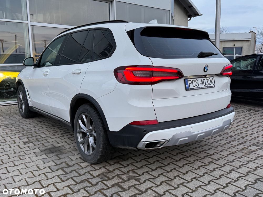 BMW X5 xDrive30d - 17