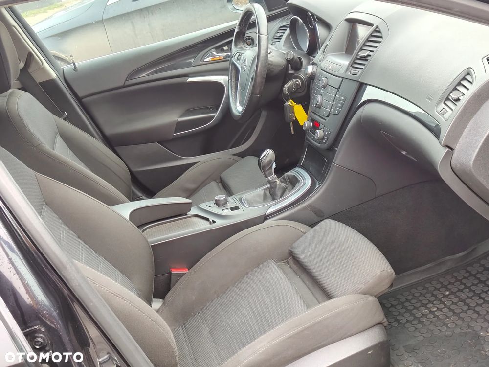 Opel Insignia 2.0 CDTI - 13