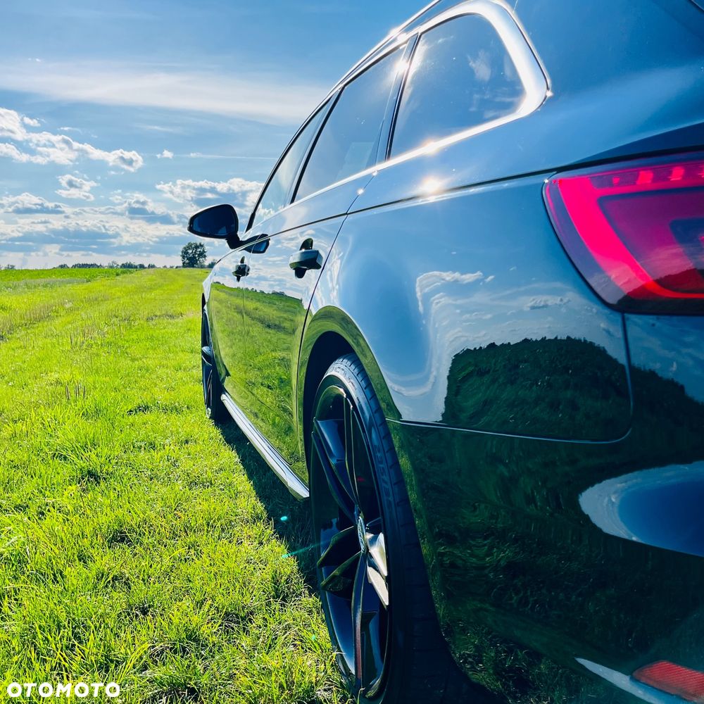 Audi A4 Avant 2.0 TDI DPF clean diesel multitronic S line Sportpaket - 28