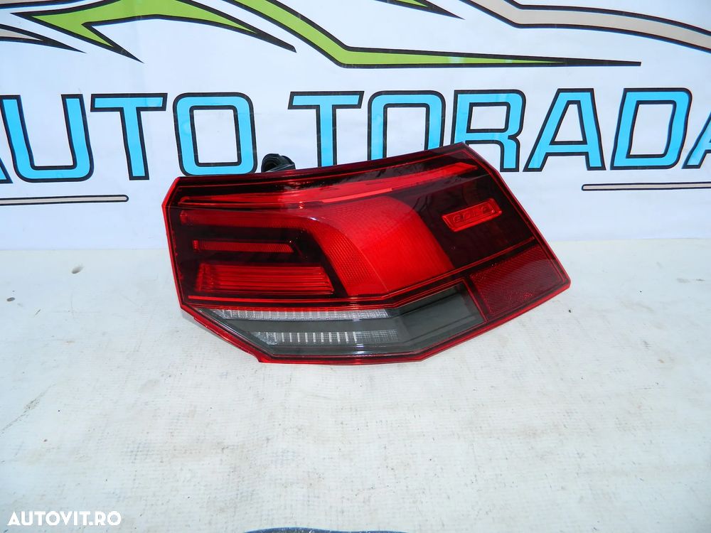 Stop dreapta aripa VW Golf 8 cod 5H0945096 B