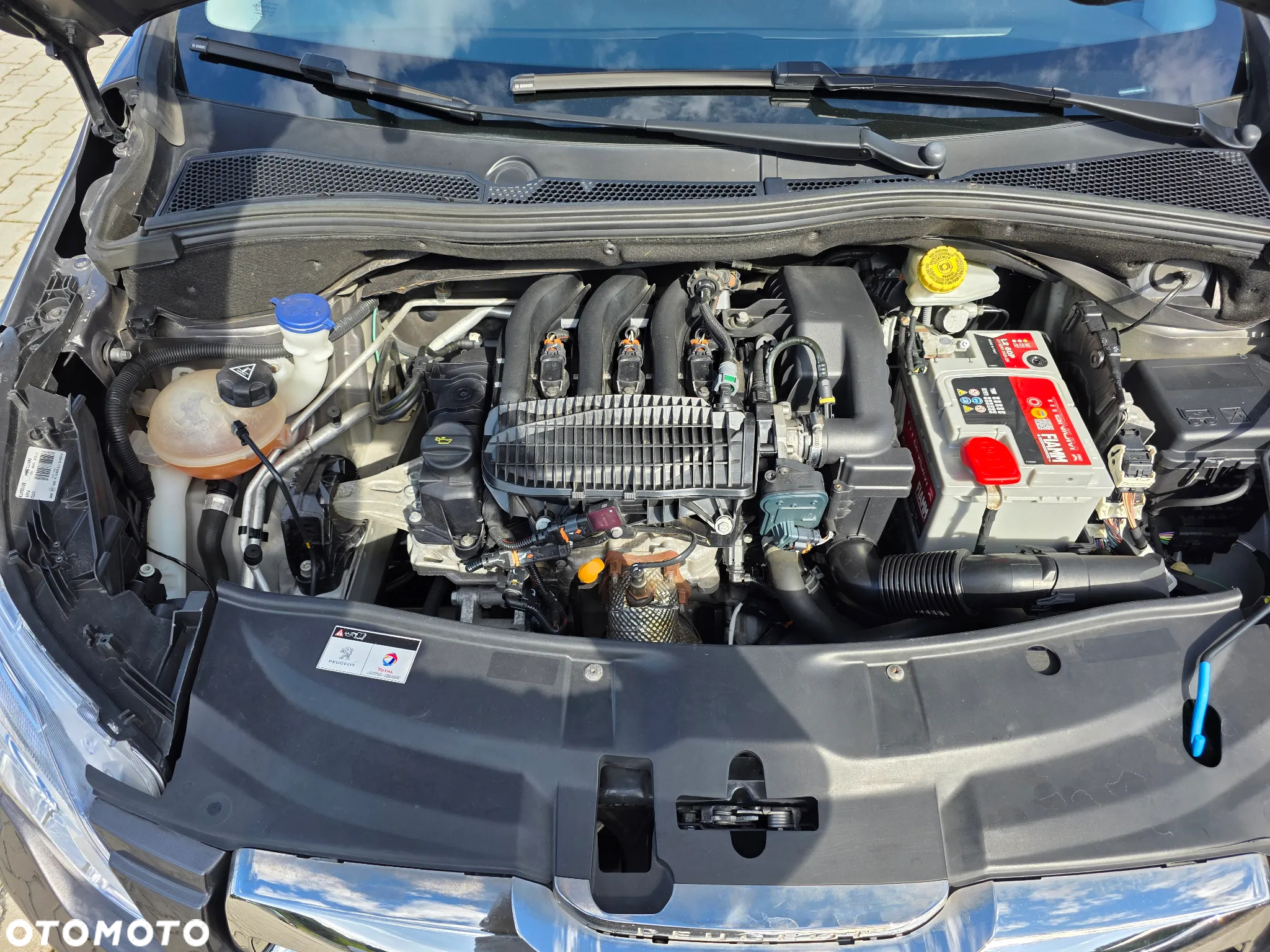 Peugeot 2008 - 11