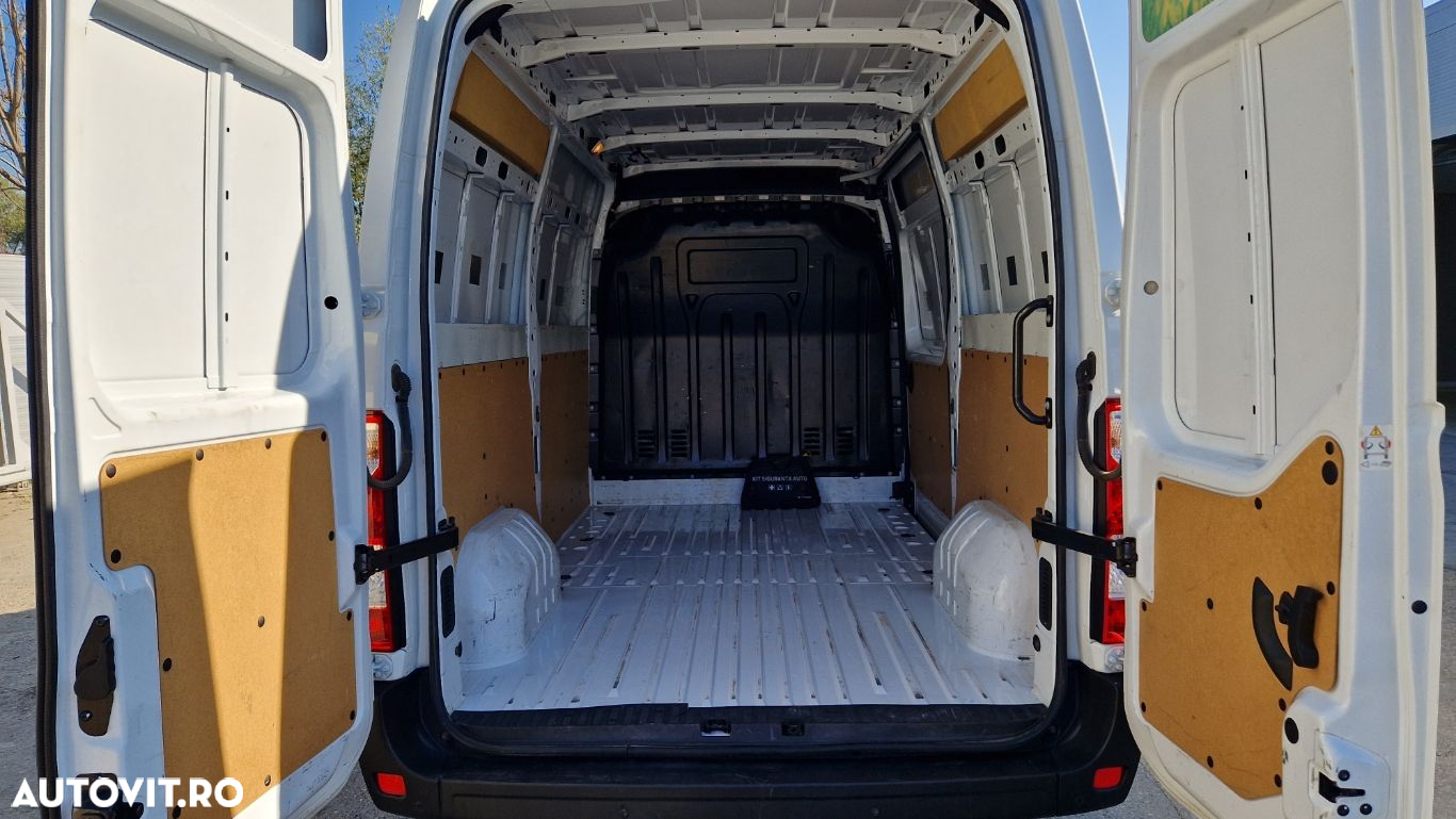 Renault Master - 22