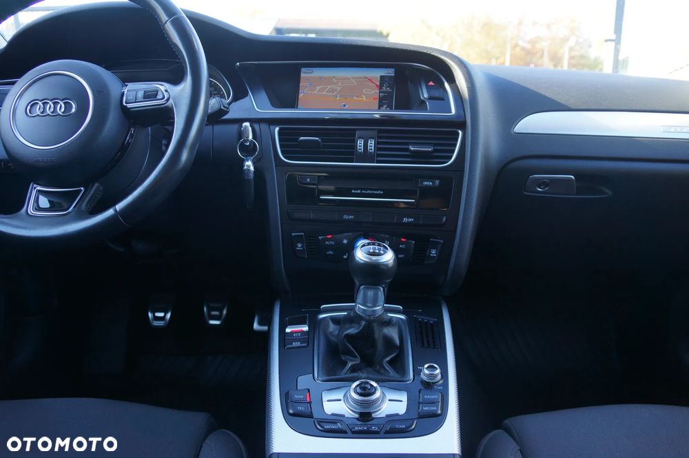 Audi A4 Avant - 13