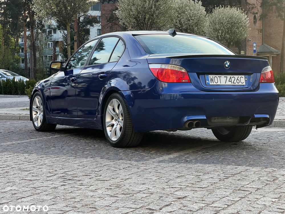 BMW Seria 5 540i Edition Exclusive - 3