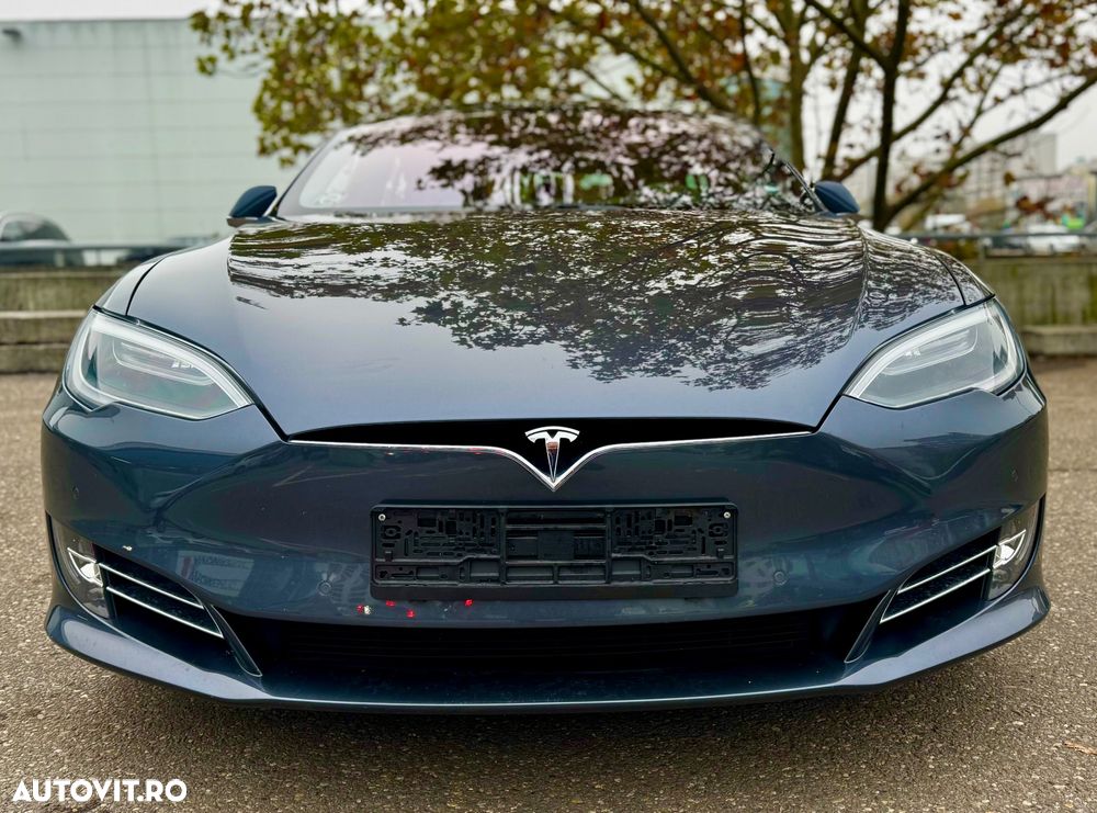 Tesla Model S Ludicrous Performance - 6