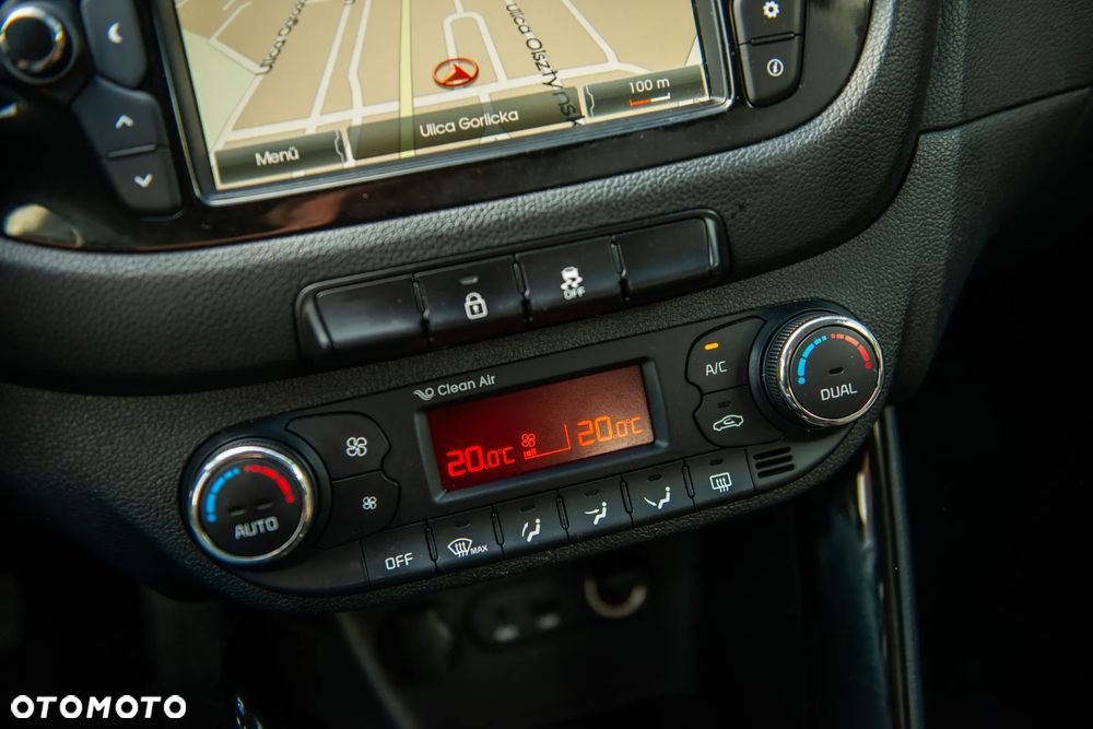 Kia Ceed 1.6 GDI Platinum Edition - 36